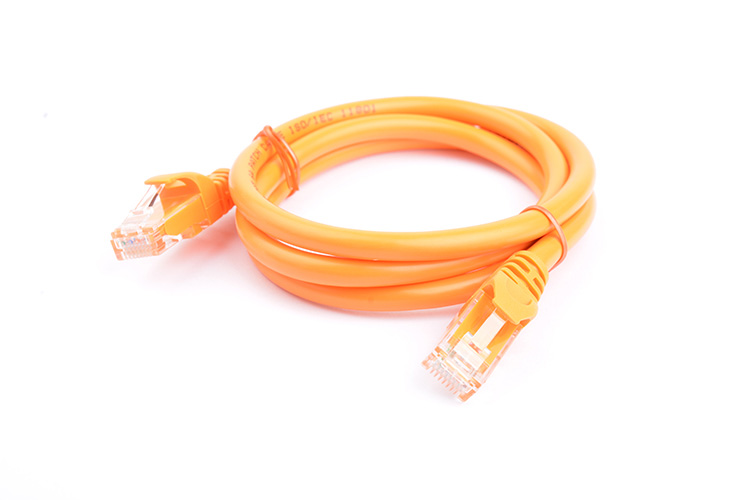 CAIXIANGYUAN 8WARE Cat6a UTP Ethernet Cable 1m Snagless Orange - Image 1