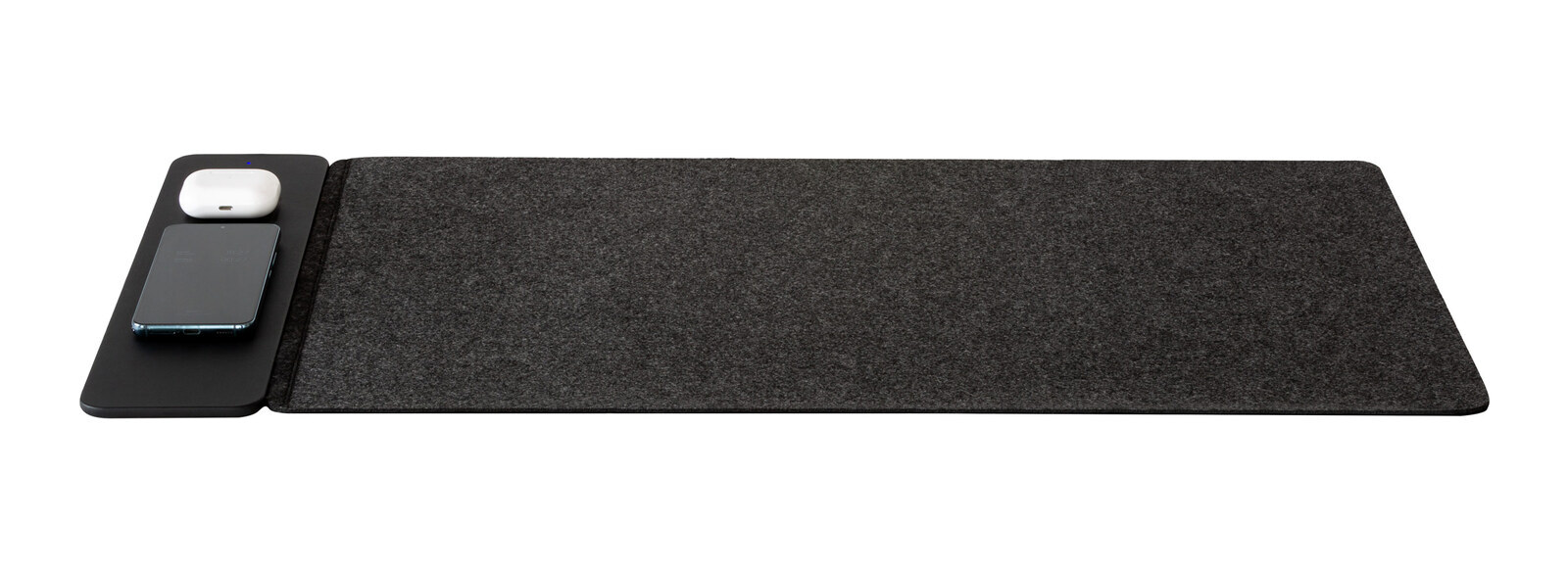 V196-WCDM15-175018-00 Reversible Wireless Fast Charging Desktop Mat for Smartphones and Earbuds - Image 1