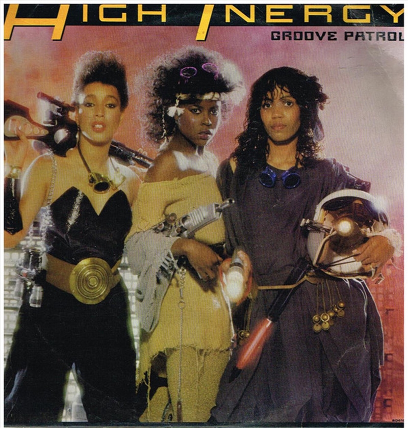 V210-2312684-202507022345-00 Sentimental Favourites - Howie Brothers And Wayne Horsburgh Cd Album - Image 1