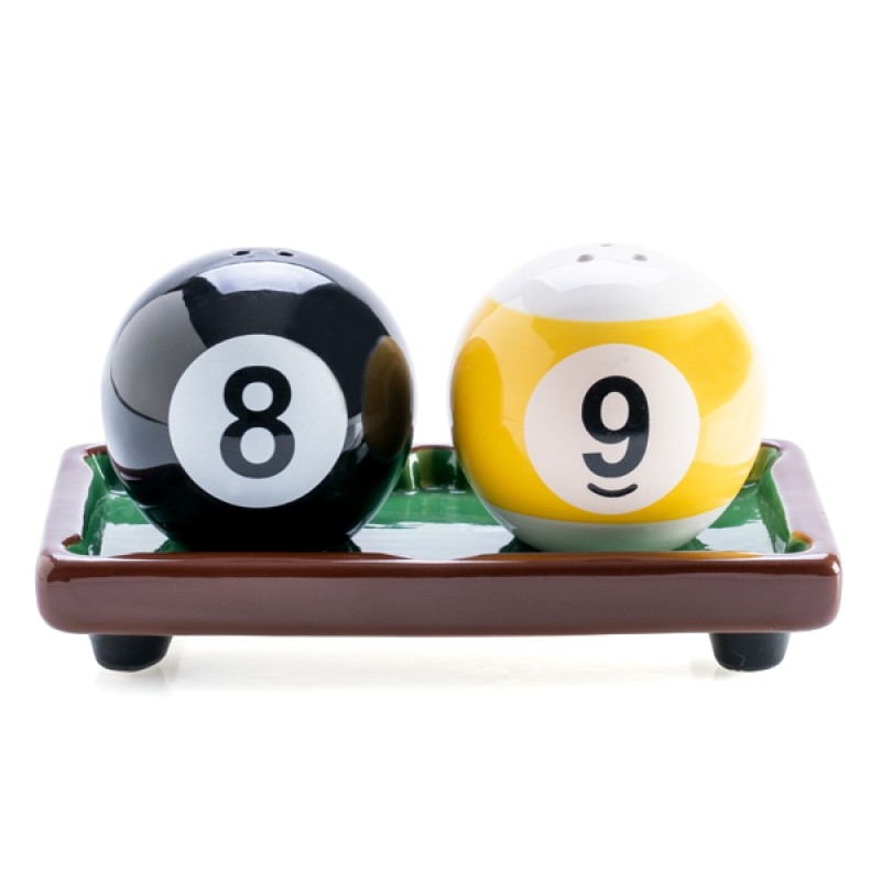 V210-2670025-SDC_2670025_2022-12-4-16-49-14-00 8 Ball Pool Salt Pepper Set - Image 1