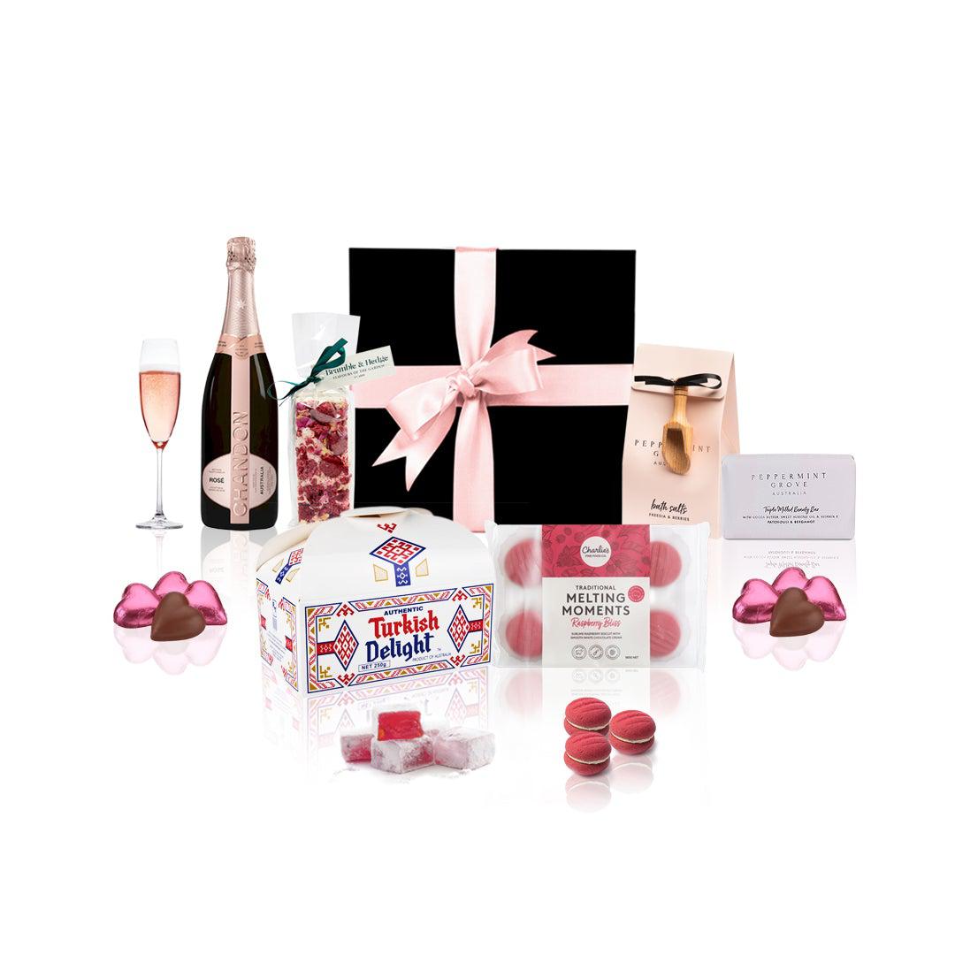 V232-PGHR0068_1-9081da916a-pinkpamperhampernew Pink Pamper Hamper - Image 1