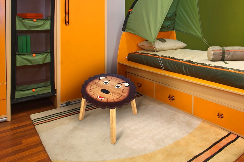 V277-HCCTWLT-190221-00 Hand Carved Children's Table Wooden LION Theme - Image 1