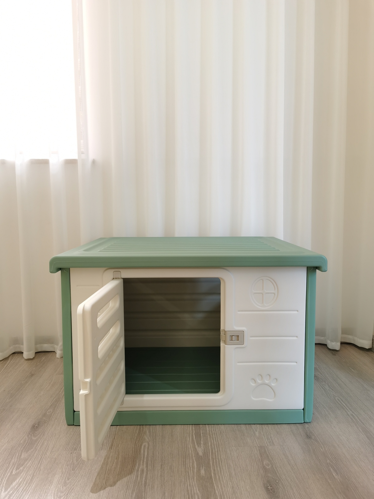 V278-AT2005-GREEN-PET-HOUSE-69080-00 YES4PETS Medium Plastic Pet Dog Puppy Cat House Kennel Green - Image 1