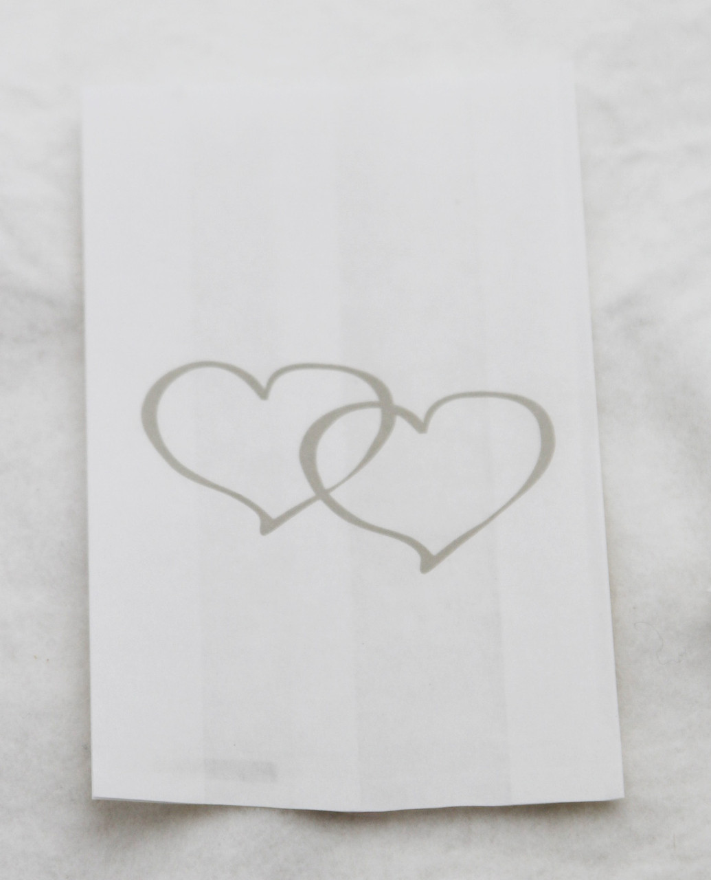 V382-CAKEBAG150SILHRT-202503040841-00 150 Pack Wedding Cake Bags Greaseproof Wax Paper Slice Take Home Favour Large Silver Heart - Image 1