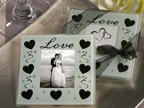 V382-HEARTSQCOASTRX30-202504030816-00 30 Pack Wedding Coasters Glass Square Photo Frame Bomboniere Favour 9x9cm - 2 Frames per Pack - Image 1