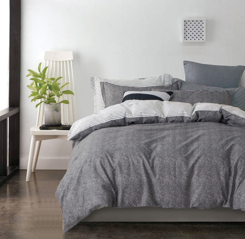 V439-DQSGERRY-72420-00 100% Cotton Reversible Quilt Cover Set - Gerry - King Size - Image 1