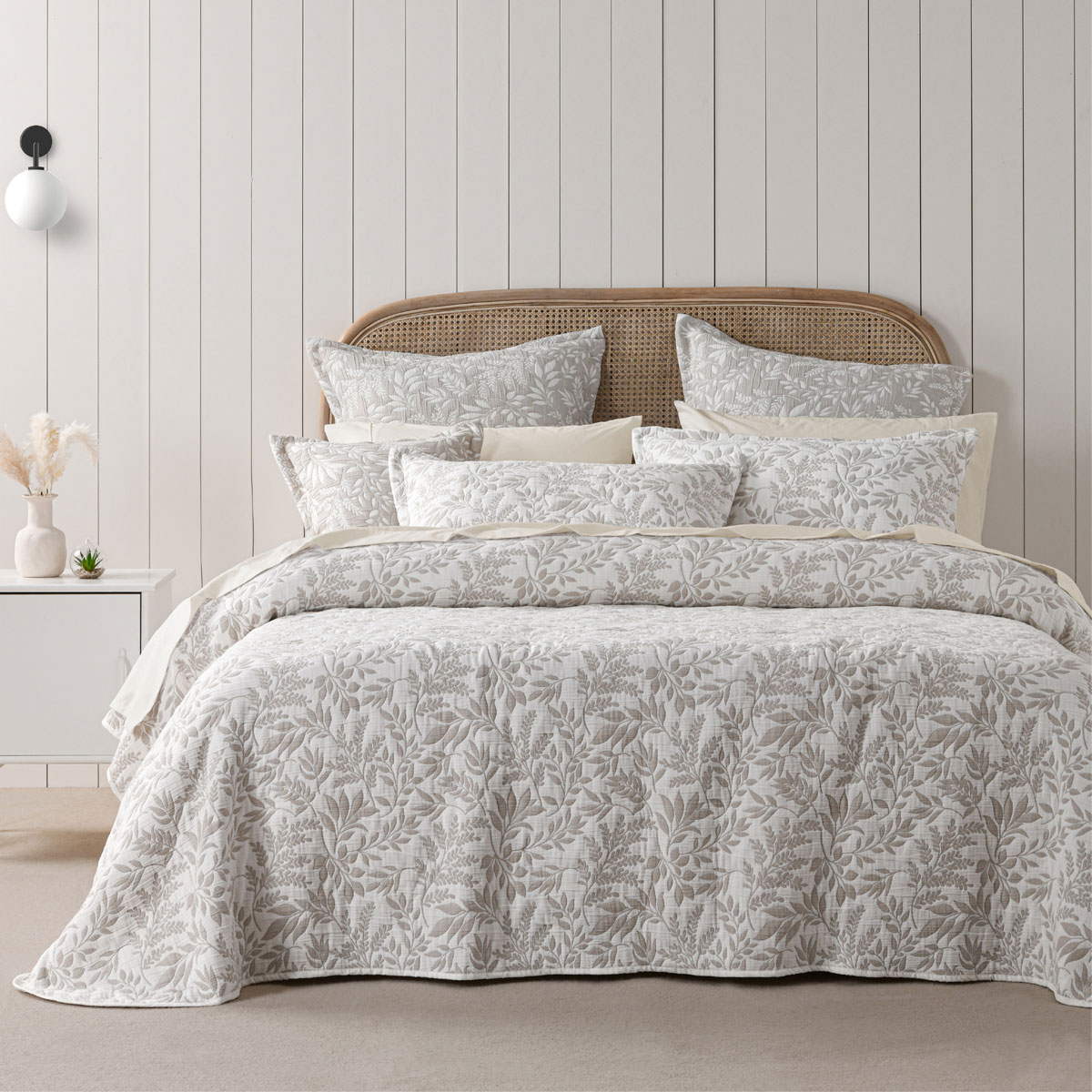 V442-BCA-BEDSPREAD-AMEILA-STONE-KI-213191-00 Bianca Ameila Stone Jacquard Quilted Foliage Bedspread Set King - Image 1