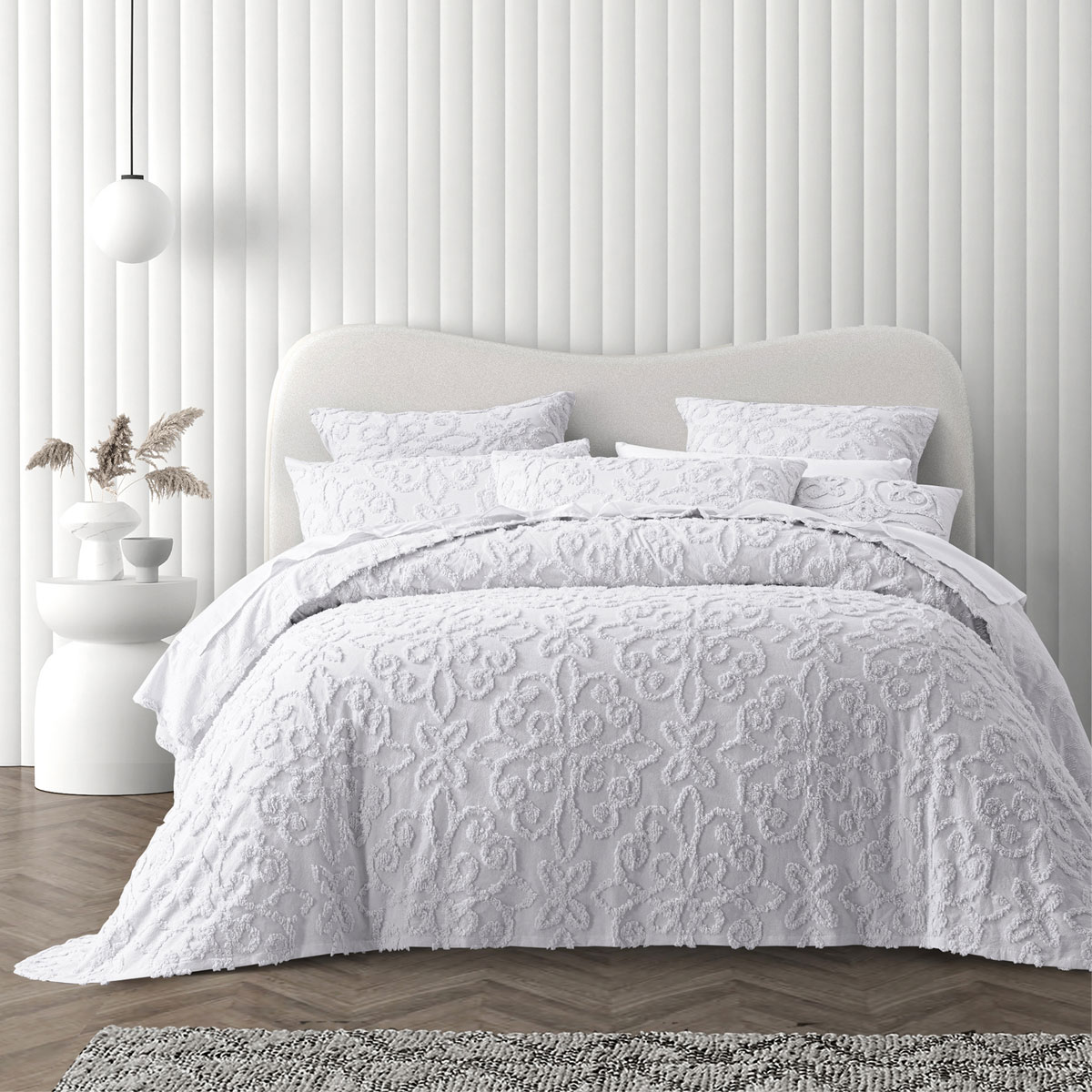 V442-BCA-BEDSPREAD-ELLA-WHITE-SB-213195-00 Bianca Ella White Cotton Chenille Floral Bedspread Set Single - Image 1