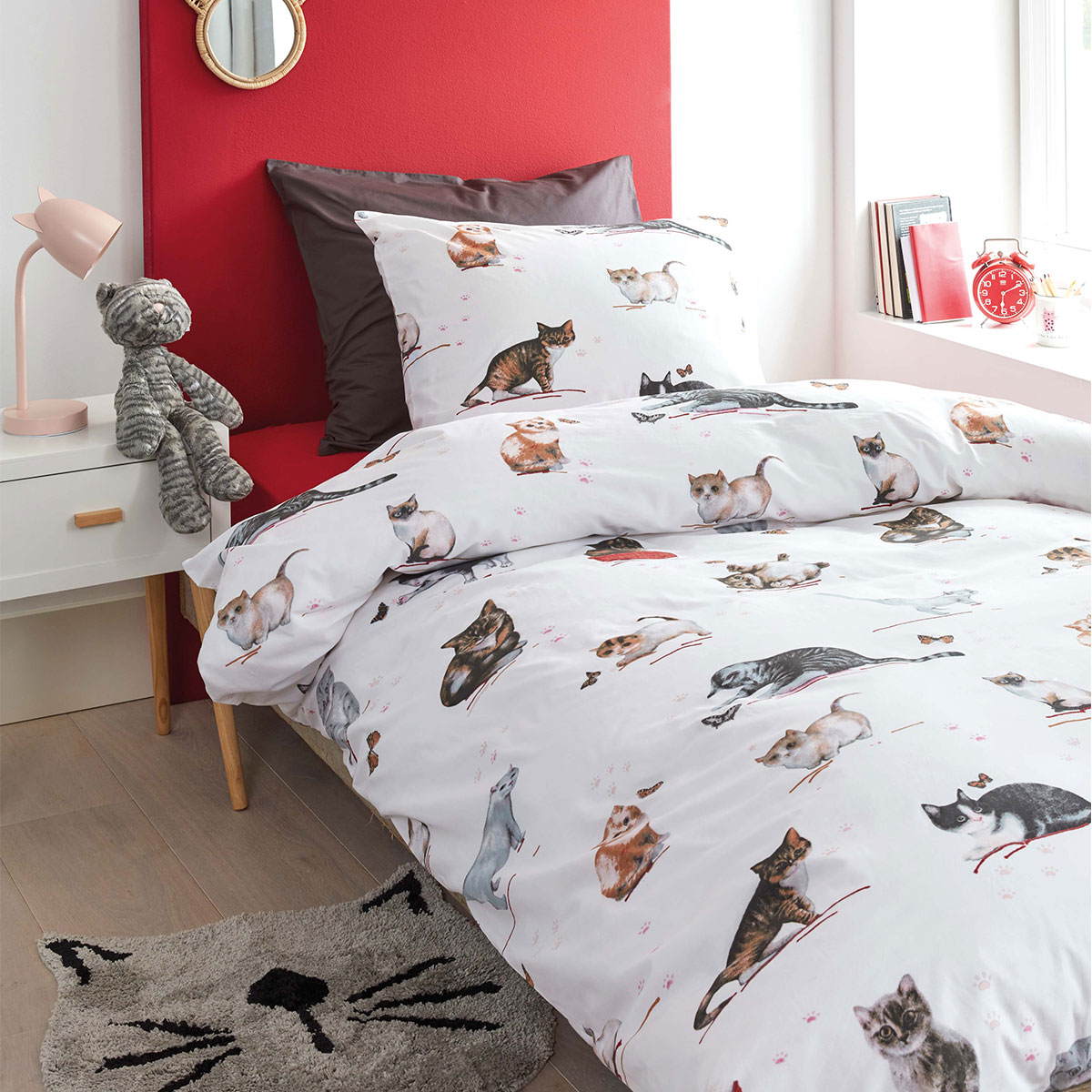 V442-HIN-QUILTCS-CUTECATS-MULTI-SB-82734-00 Bedding House Cute Cats Cotton Quilt Cover Set Single - Image 1
