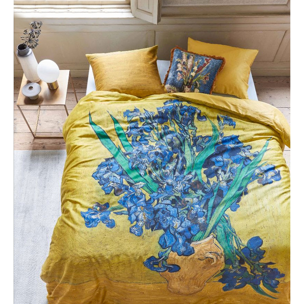 V442-HIN-QUILTCS-IRISES-YELLOW-QS-83352-00 Bedding House Irises Yellow Cotton Sateen Quilt Cover Set Queen - Image 1
