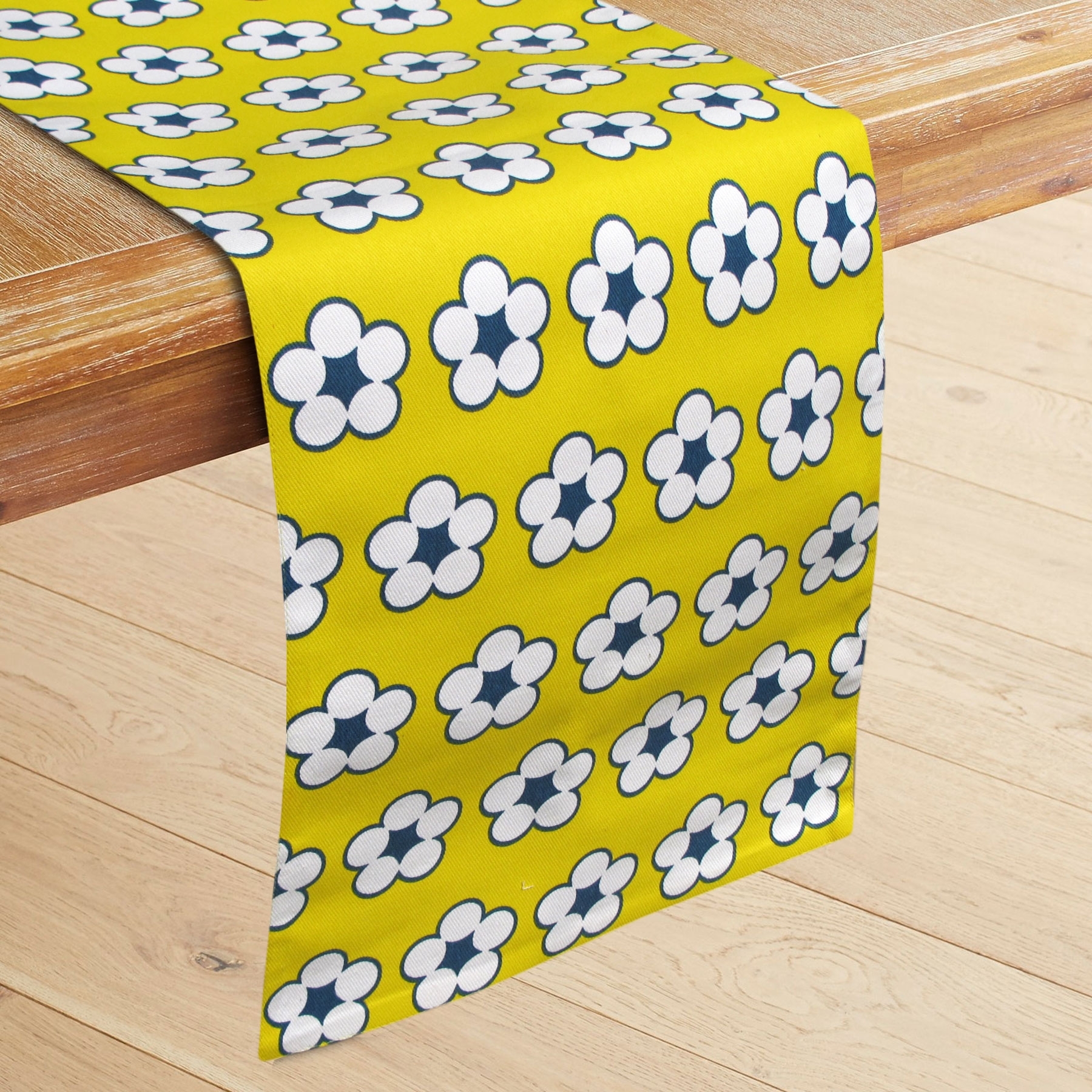 V442-IDC-TABLER-COTTONBUD-YELLOW-RE-78610-00 IDC Homewares 100% Cotton Printed Table Runner Cotton Bud Yellow - Image 1