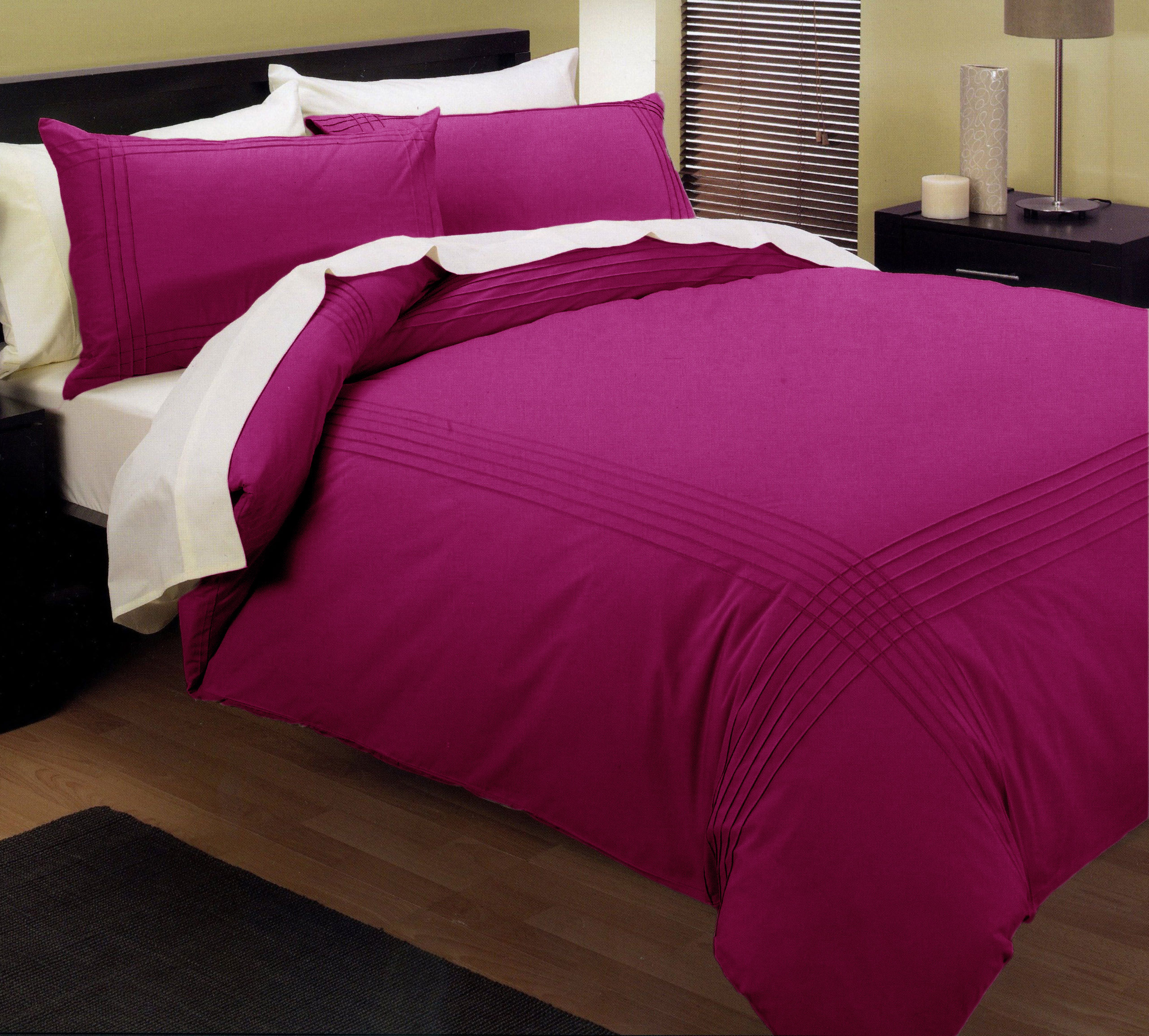 V442-KIT-QUILTCS-PINTUCK-FUSHIA-QS-146412-00 Kingtex Pintuck Quilt Cover Set Fushia Queen - Image 1