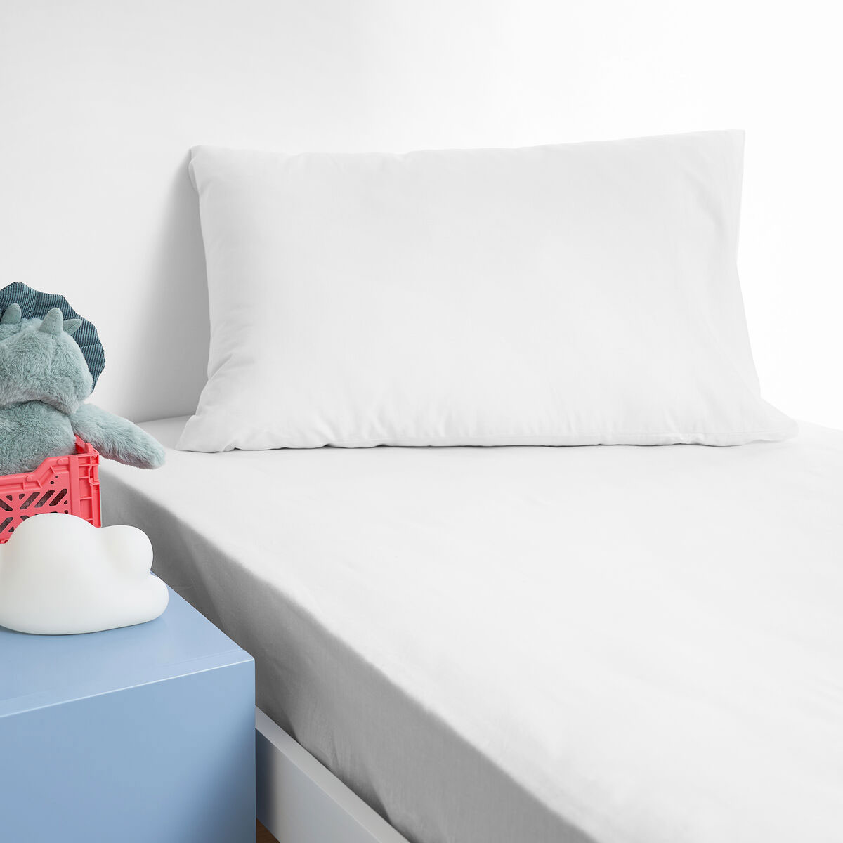 V442-SIM-FITTEDSS-SOLID-WHITE-KS-209135-00 Minikins Junior Cotton Combo Fitted Sheet Set White King Single - Image 1