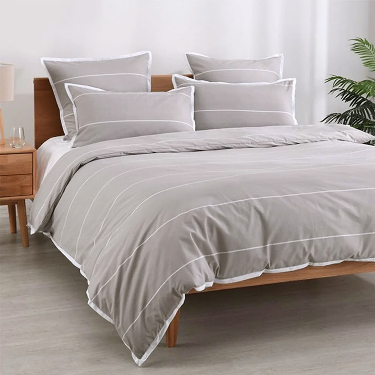 V442-WAM-QUILTCS-CALISTA-HAZEL-SK-204707-00 Jason Calista Hazel Quilt Cover Set Super King - Image 1