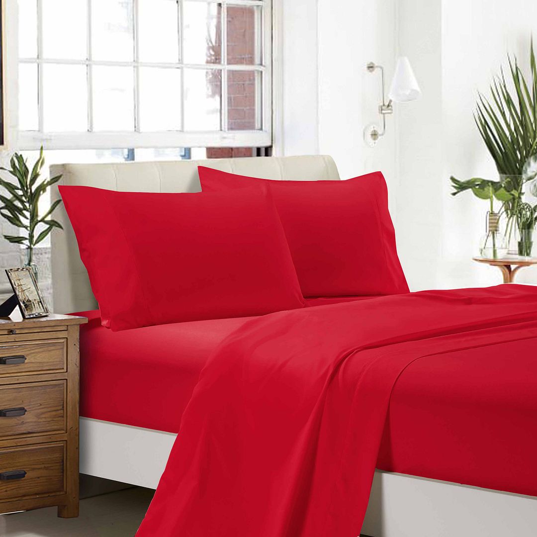V493-ASKS-04-88509-00 1000TC Ultra Soft Super King Size Bed Red Flat & Fitted Sheet Set - Image 1