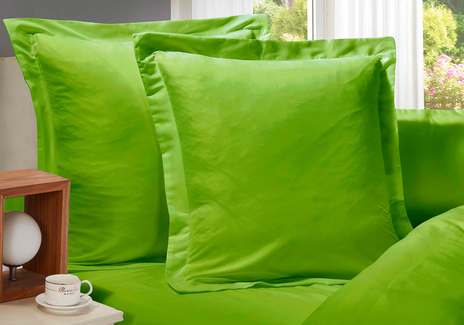 V493-EP-08-88562-00 1000TC Premium Ultra Soft European Pillowcases 2-Pack Green - Image 1