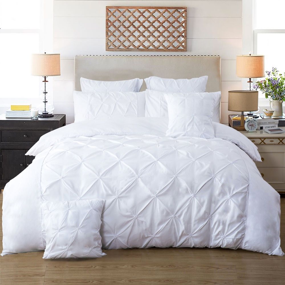 V493-ZD-01-88036-00 Diamond Pintuck Double Size White Duvet Quilt Cover Set - Image 1