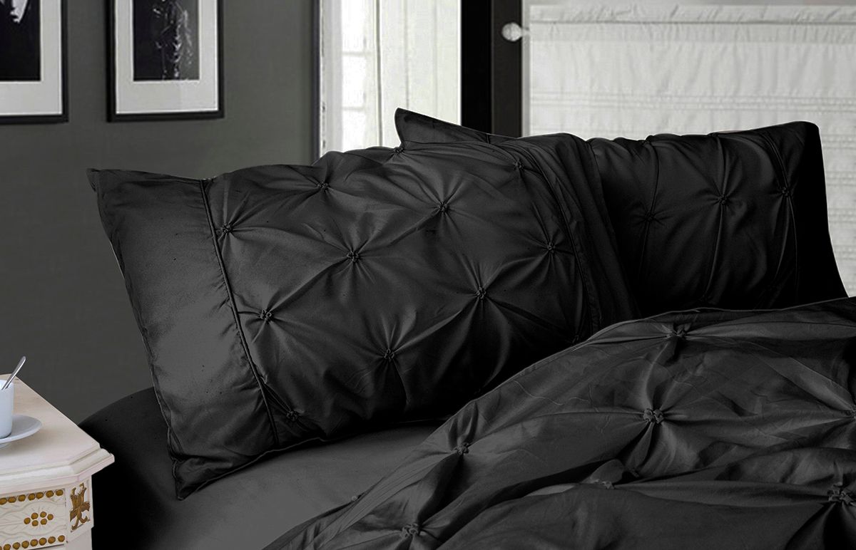 V493-ZKP-05-88597-00 Diamond Pintuck Premium Ultra Soft King size Pillowcases 2-Pack - Black - Image 1