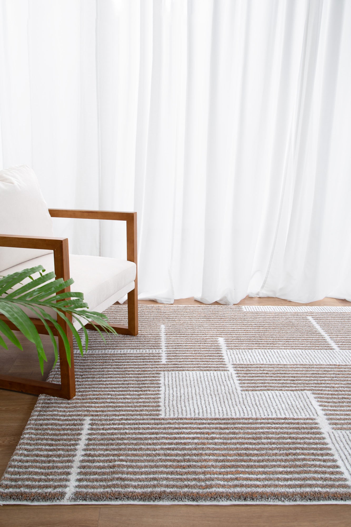 V516-INDU12002-140514-00 INDULGENCE INDU002 120x170 - Image 1