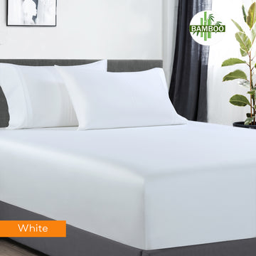 V517-BCFS-KSWBCSPC-94427-00 400 thread count bamboo cotton 1 fitted sheet with 2 pillowcases king single white - Image 1