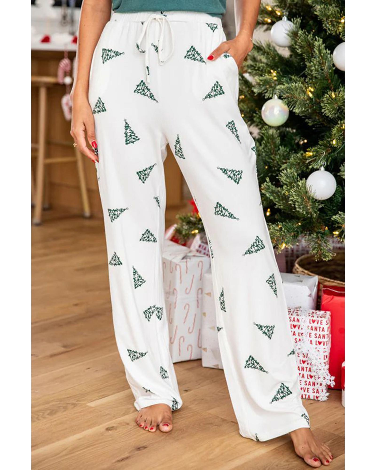 V539-AZEXDC15753-P1809-S-202506120136-00 Skobeloff Christmas Tree Print Tee and Pants Lounge Set - S - Image 1