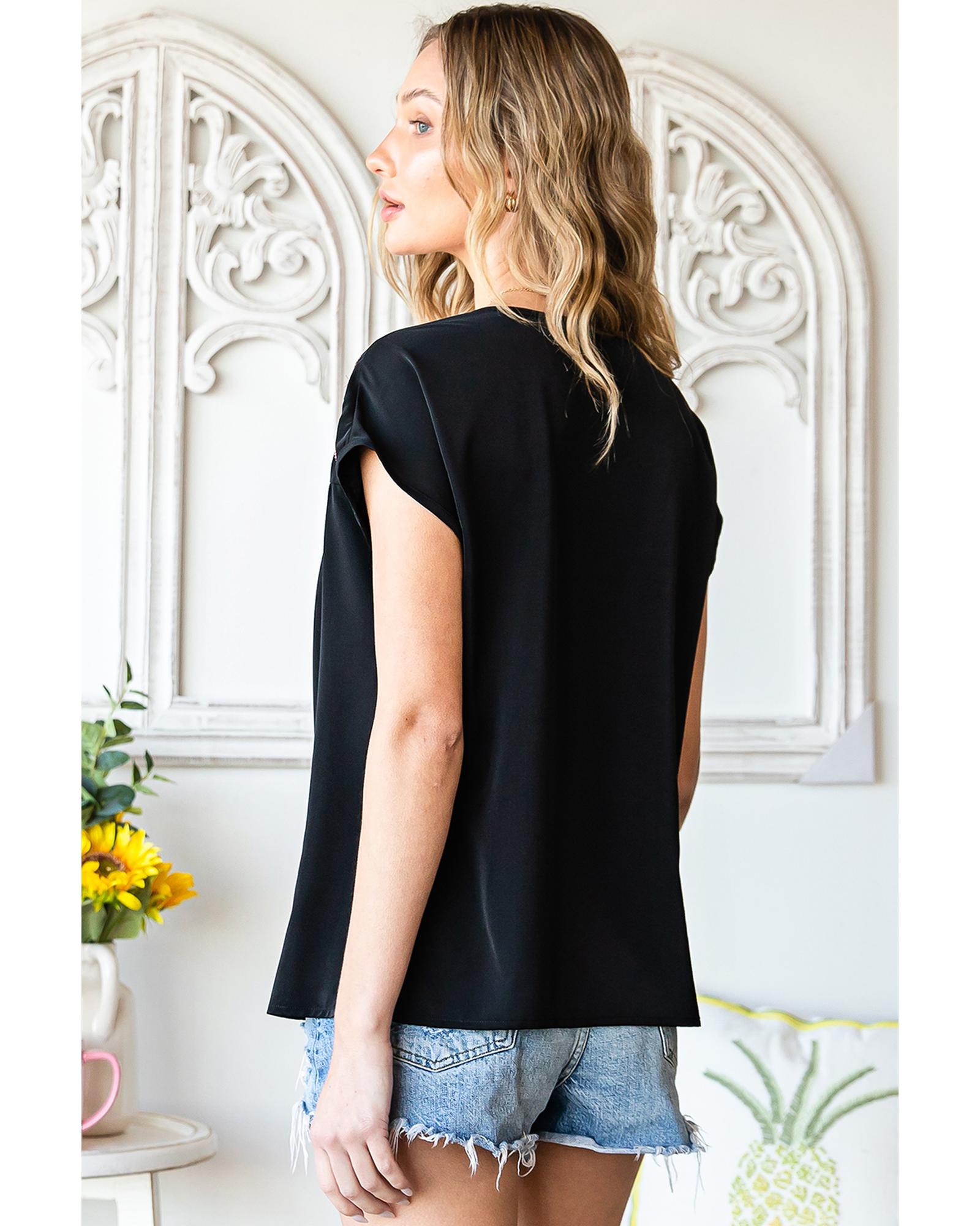 V539-AZEXDC25118968-2-S-202508260040-00 Azura Exchange Embroidered Short Sleeve Blouse - S - Image 1