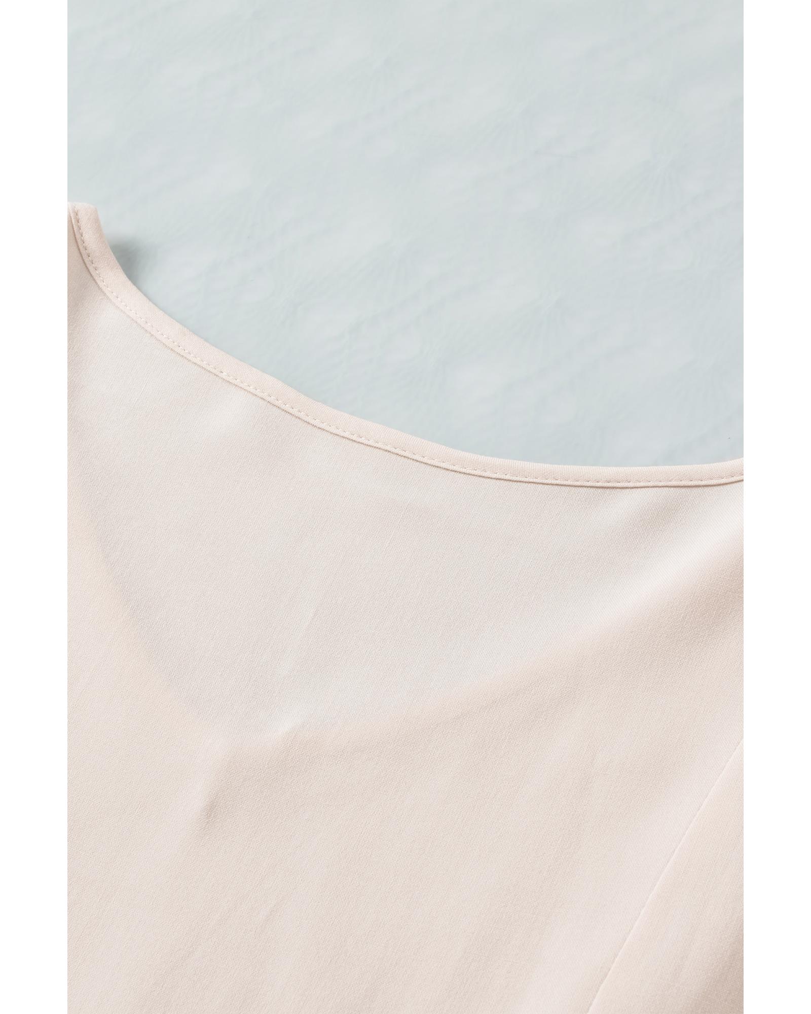 V539-AZEXDC25119248-18-S-202506112211-00 Azura Exchange Loose V Neck Top with Ruffled Lace Detail - S - Image 1