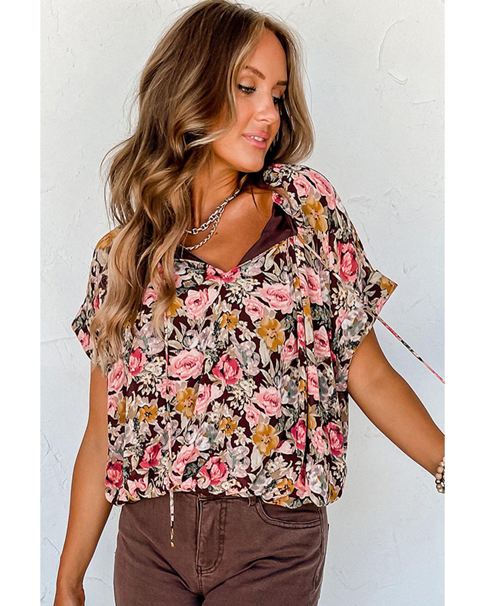 V539-AZEXDC25126119-P1022-M-202508270410-00 Pink Floral Print Bubble Hem Split Neck Blouse - M - Image 1
