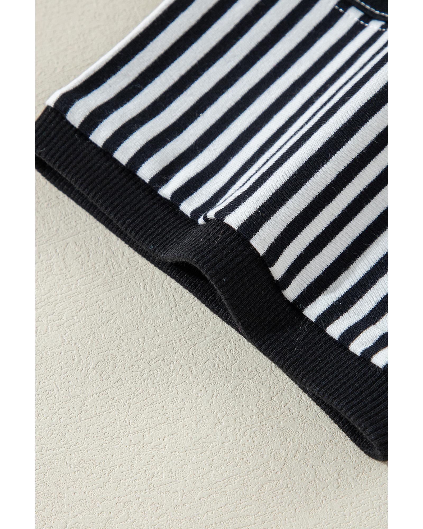 V539-AZEXDC25128052-P102-S-202506120625-00 Black White Striped Patchwork 3/4 Sleeve Oversize Top - S - Image 1