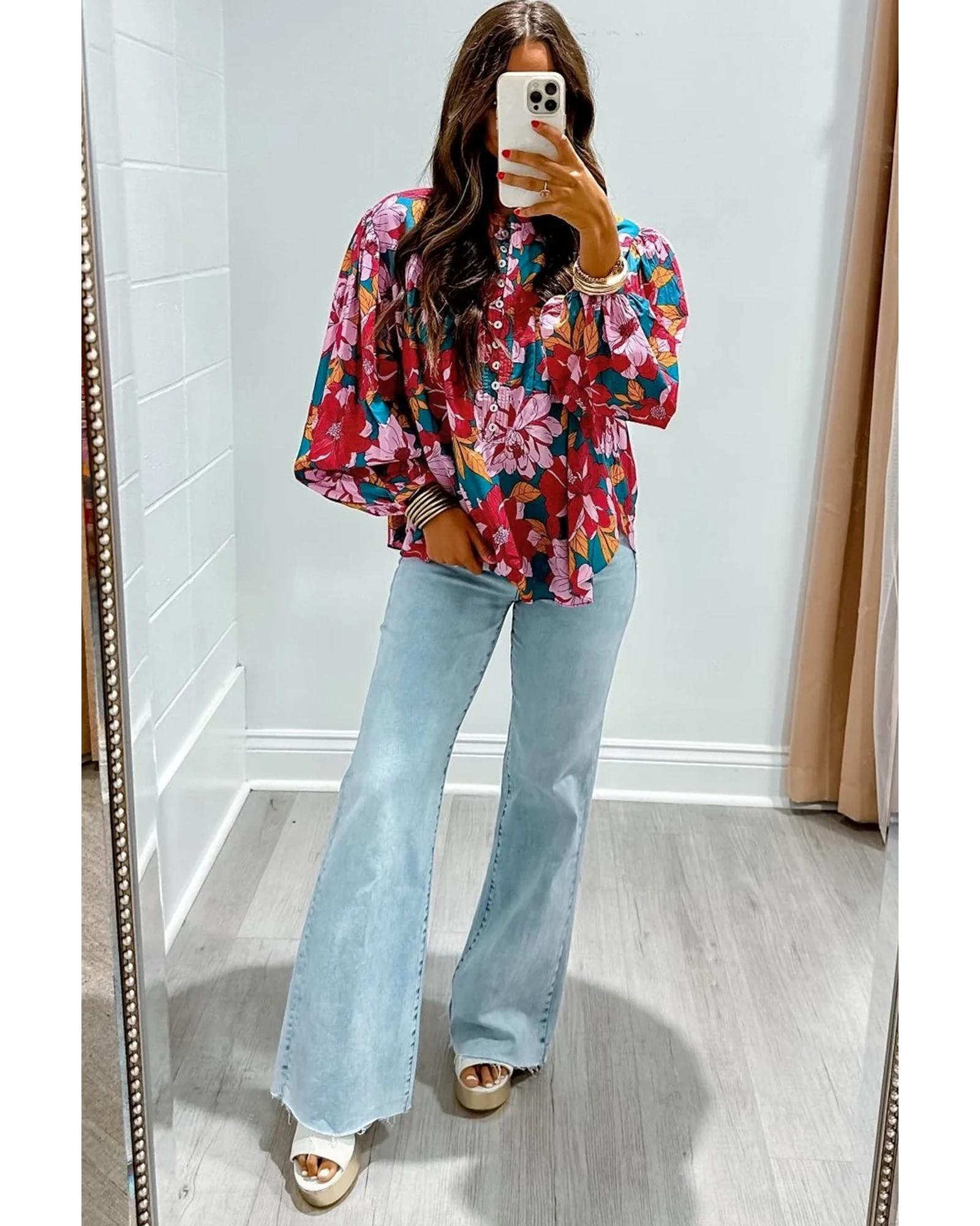 V539-AZEXDC25129275-P322-L-202508271215-00 Red Floral Printed Balloon Sleeve Half Buttons Blouse - L - Image 1