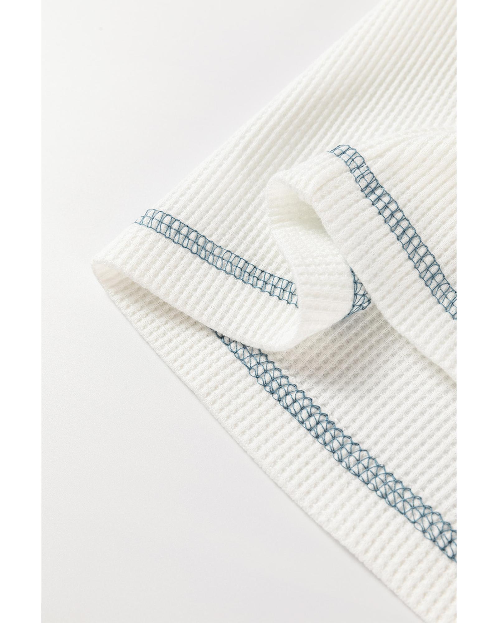 V539-AZEXDC25129371-P1-XL-202508271930-00 White Floral Patchwork Waffle Knit Raglan Top - XL - Image 1