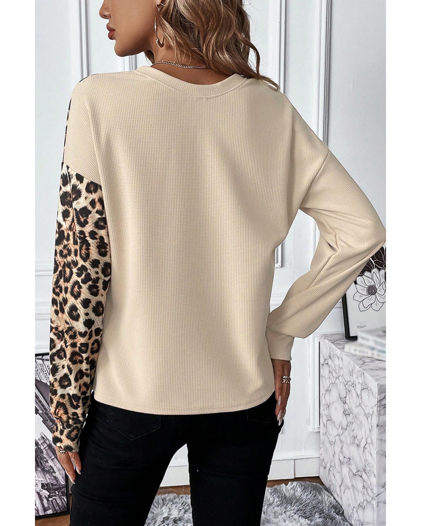 V539-AZEXDC25223318-P5016-S-202506121437-00 Pale Khaki Leopard Colorblock Waffle Knit Top - S - Image 1