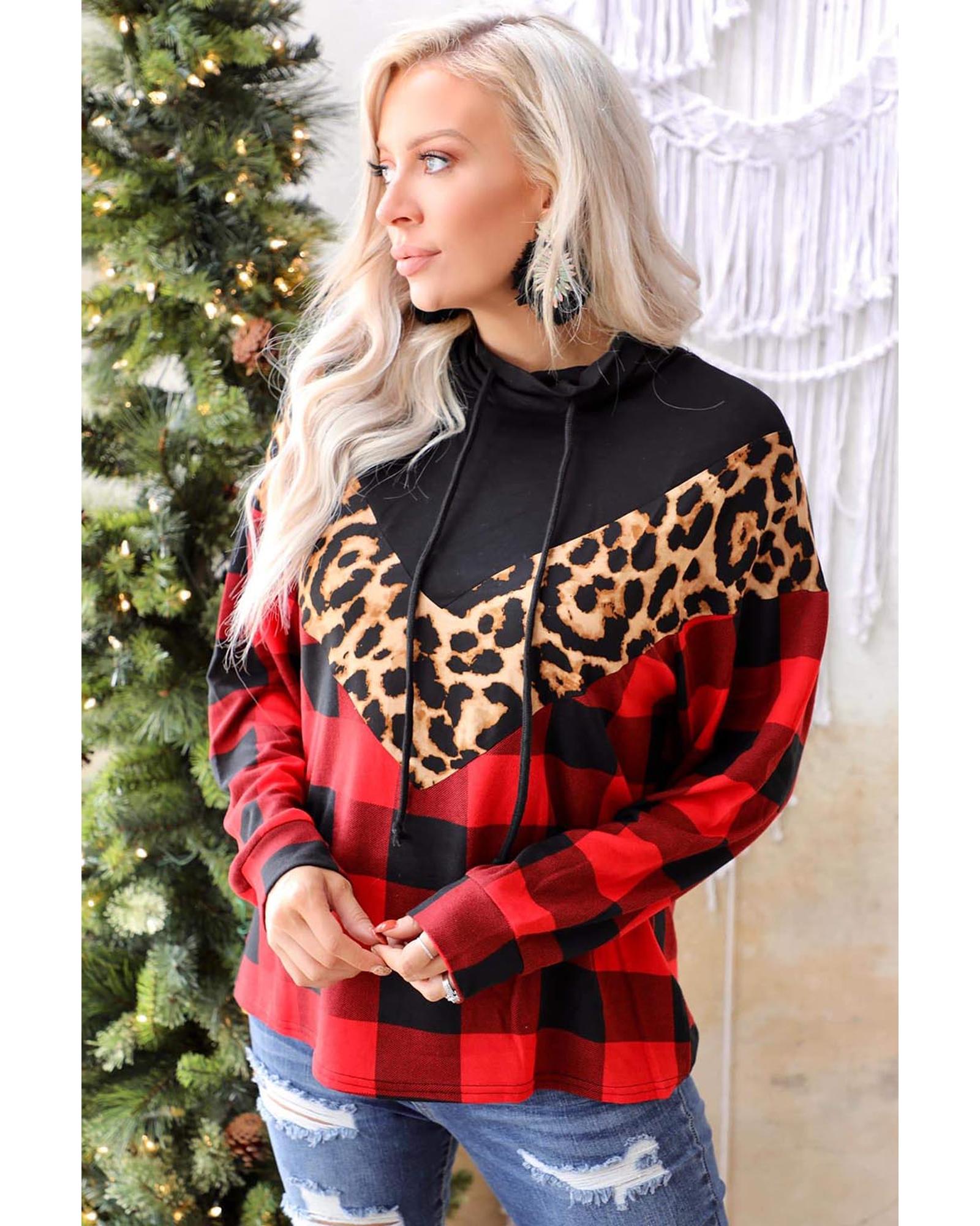 V539-AZEXDC25312526-3-XL-202508260525-00 Azura Exchange Chevron Plaid Leopard Patchwork Turtleneck Sweatshirt - XL - Image 1