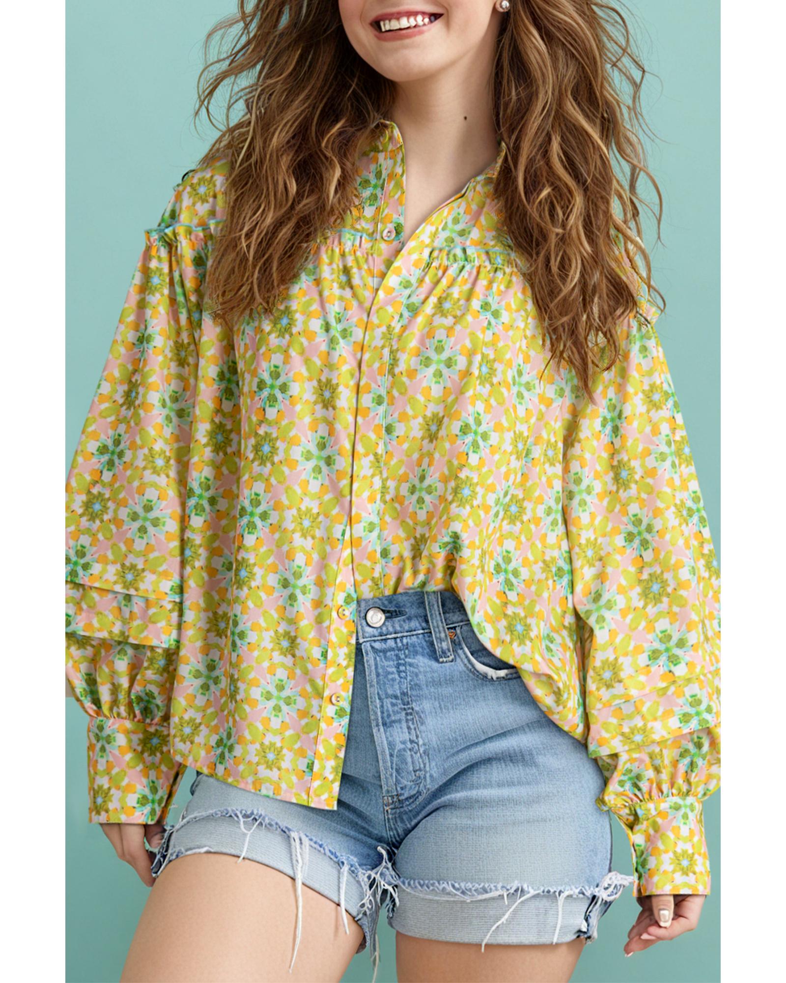 V539-AZEXDC2555732-P922-M-202508300650-00 Green Boho Floral Print Frilly Detail Puff Sleeve Shirt - M - Image 1