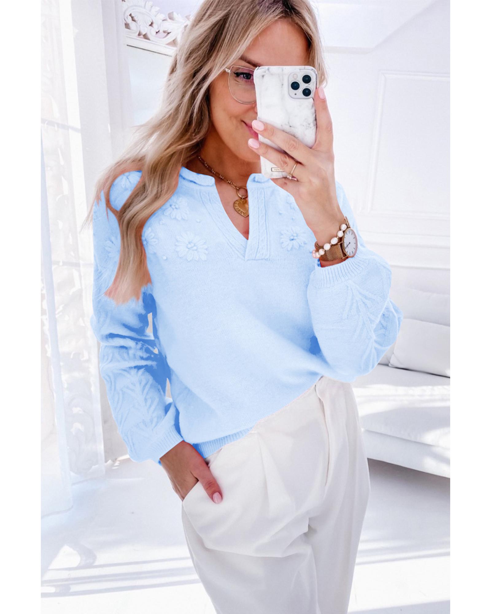 V539-AZEXDC2724822-P804-2XL-202508281855-00 Beau Blue Flower Detail Knitted Notched Neck Sweater - 2XL - Image 1