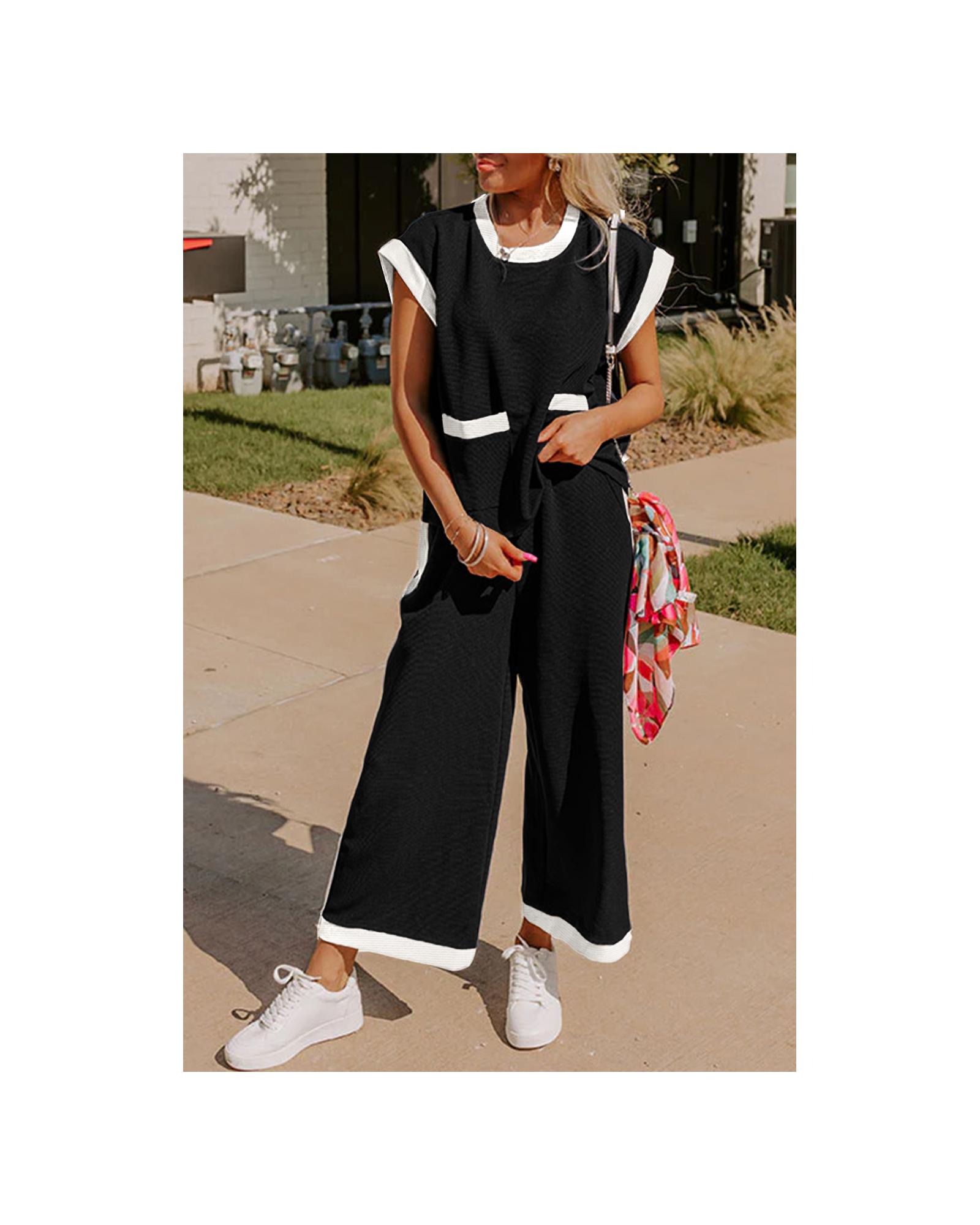 V539-AZEXDC626622-P2-XL-202508300735-00 Black Color Block Pocketed T Shirt and Wide Leg Pants Set - XL - Image 1