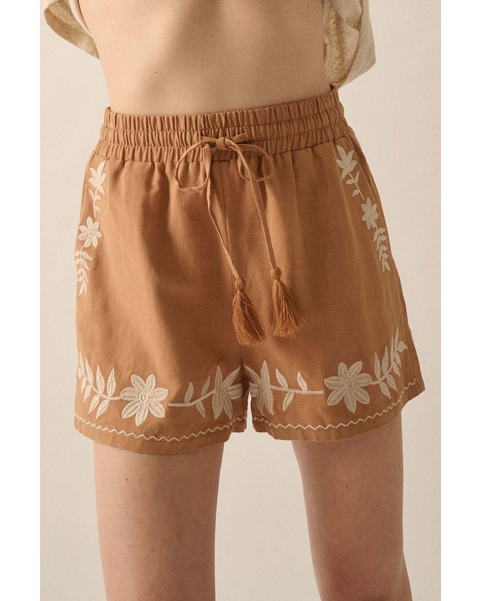 V539-AZEXDC731803-P1620-L-202508282000-00 Khaki Embroidered Boho Tasseled Drawstring Elastic Waist Casual shorts - L - Image 1