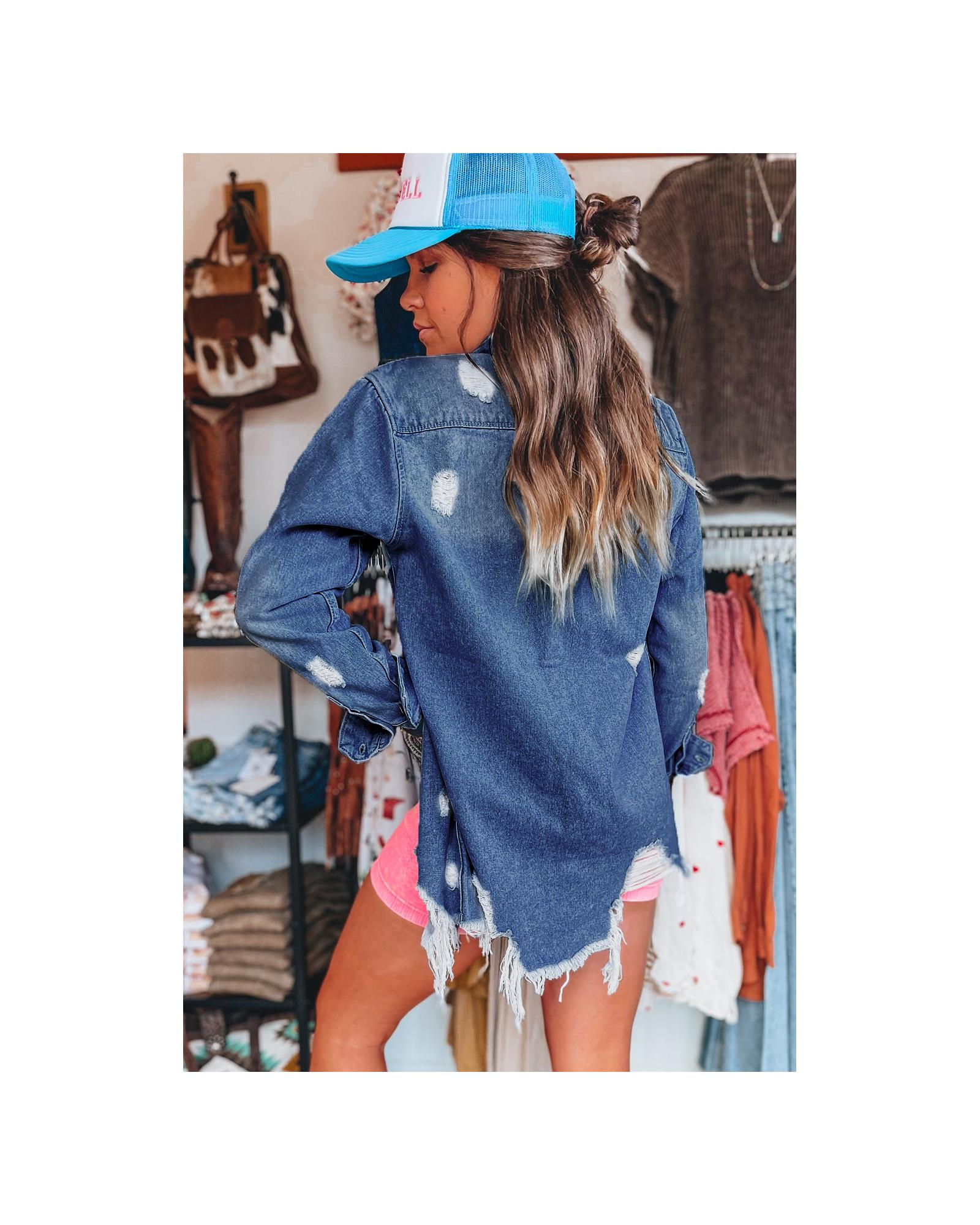 V539-AZEXDC788599-P205-2XL-202508281810-00 Sky Blue Light Wash Distressed Frayed Long Denim Jacket - 2XL - Image 1