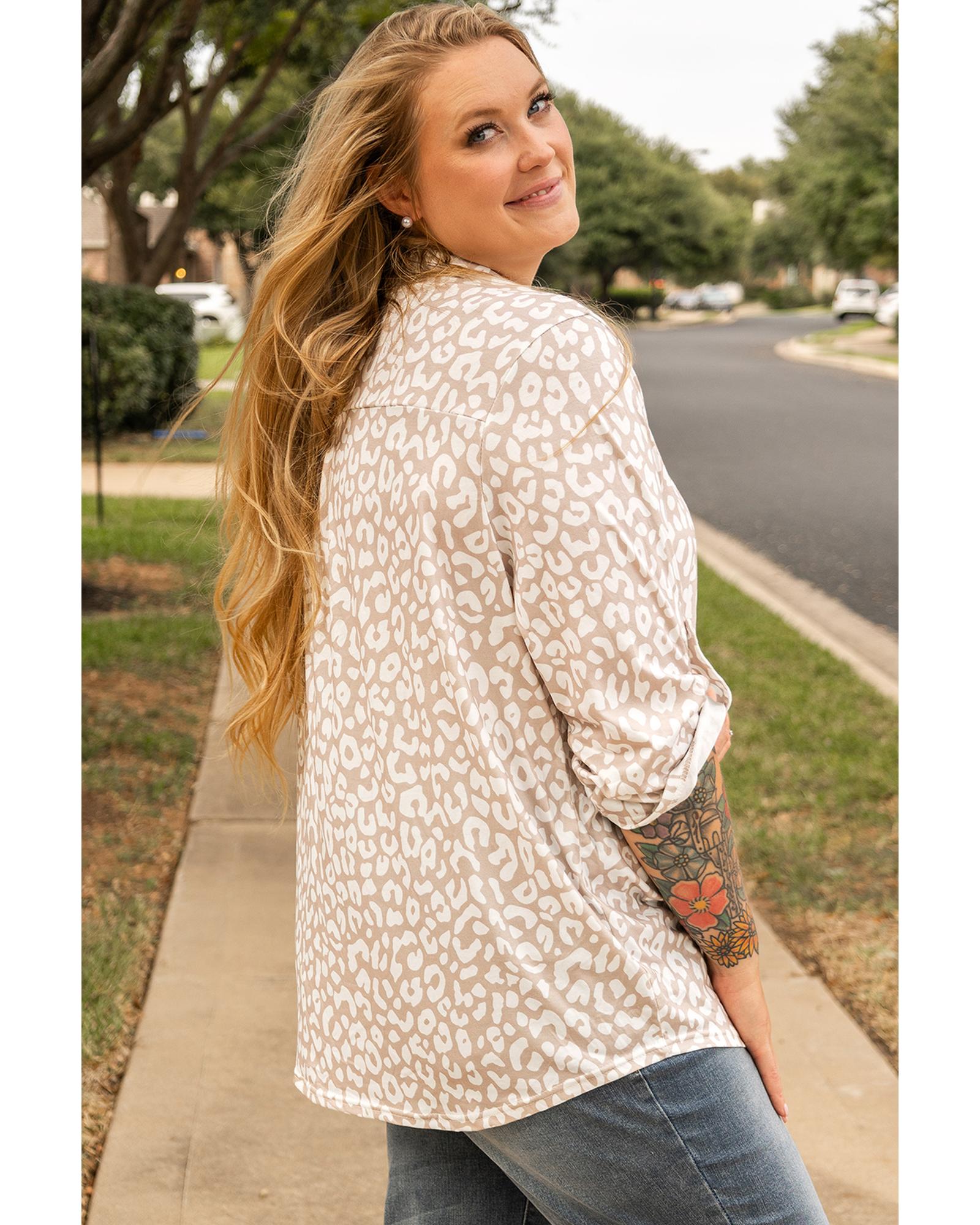 V539-AZEXPL2521158-P1820-2X-202508311510-00 Apricot Leopard Tab Sleeve V Neck Plus Size Top - 2X - Image 1