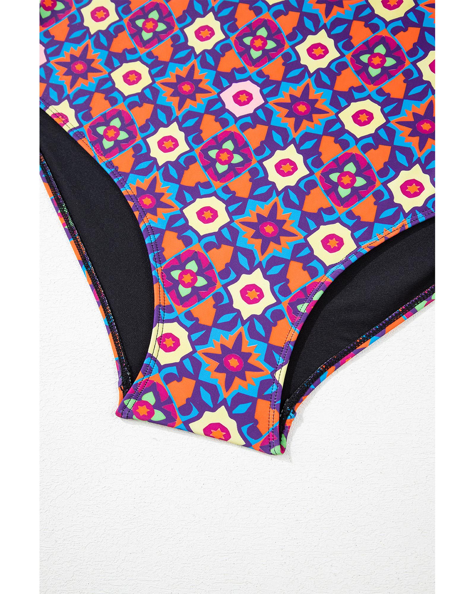 V539-AZEXPL41027-P2-1X-202508301010-00 Black Drawstring Tied Front Flared Top Geometric Print Bottom Plus Size Tankinis - 1X - Image 1