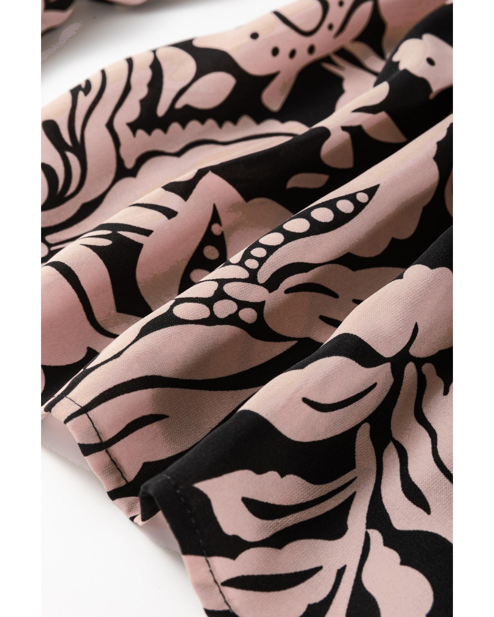 V539-AZEXPL611933-P220-4X-202508301430-00 Black Plus Size Floral Printed Puff Sleeve Collared Maxi Dress - 4X - Image 1