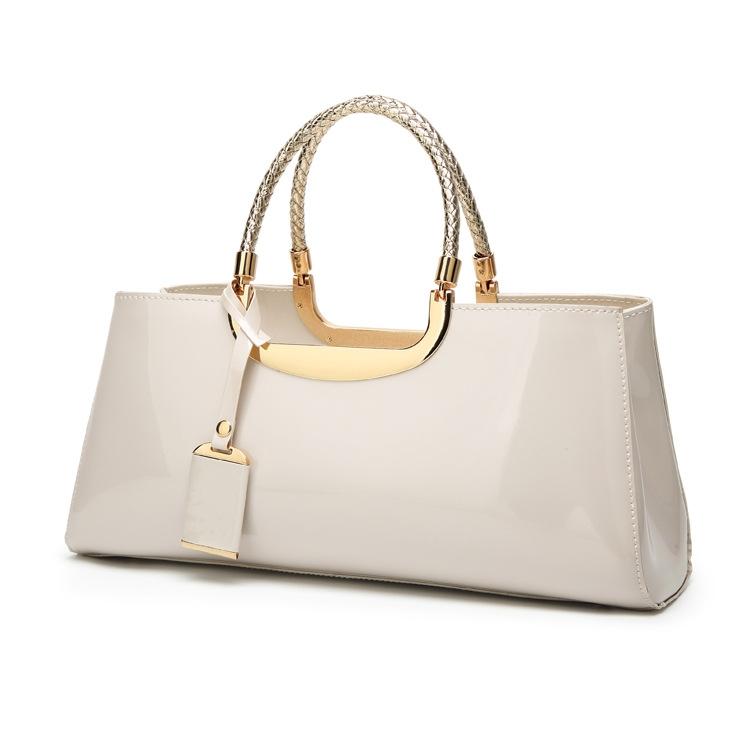 V562-A1091745950DBT-202502272036-00 Patent Leather Shoulder Bag for Women - Glue Closure - White - Image 1