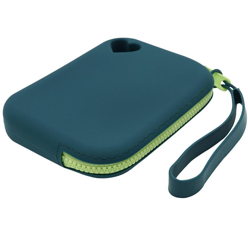 V562-B1047674060DBT-202502271840-00 Waterproof Portable Key Card & Data Storage Bag - Dark Green - Image 1