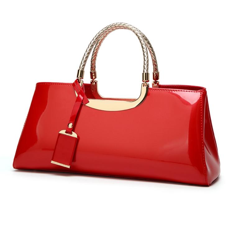 V562-B1091745950DBT-202502272035-00 Patent Leather Shoulder Bag for Women - Glue Closure - Red - Image 1
