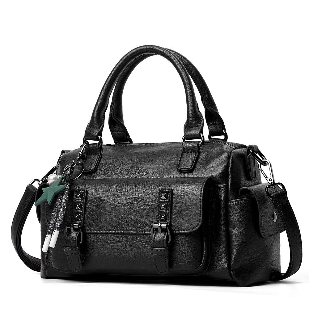 V562-C1031443060DBT-202504251515-00 Large Capacity Crossbody Shoulder Bag in Pebbled Leather - Black - Image 1