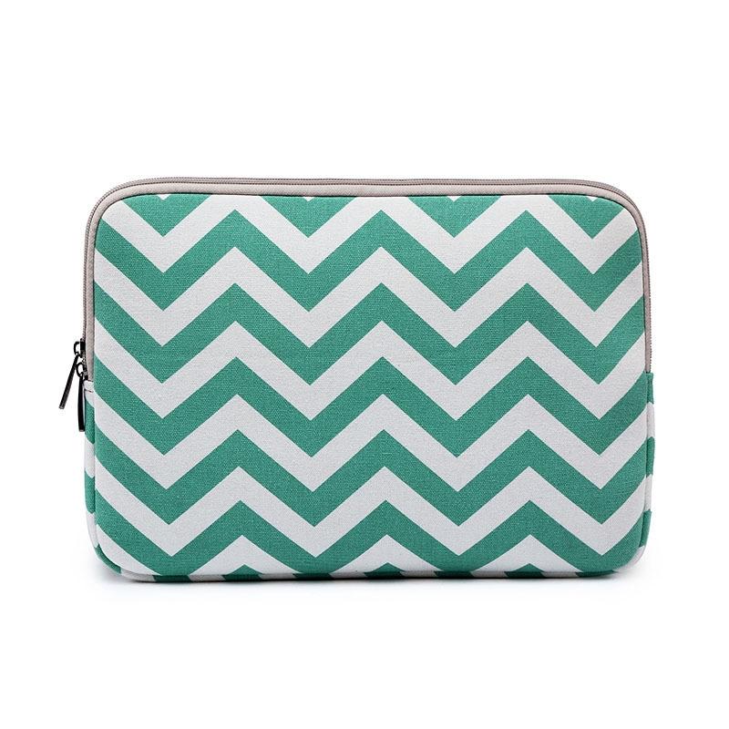 V562-C4050375950DBT-202504022046-00 13 Wavy Pattern Notebook Liner Bag - Wavy Design - Light Green - Image 1