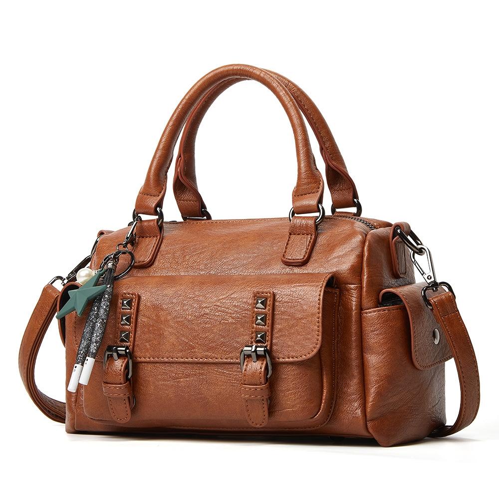 V562-D1031443060DBT-202504251515-00 Large Capacity Crossbody Shoulder Bag in Pebbled Leather - Brown - Image 1