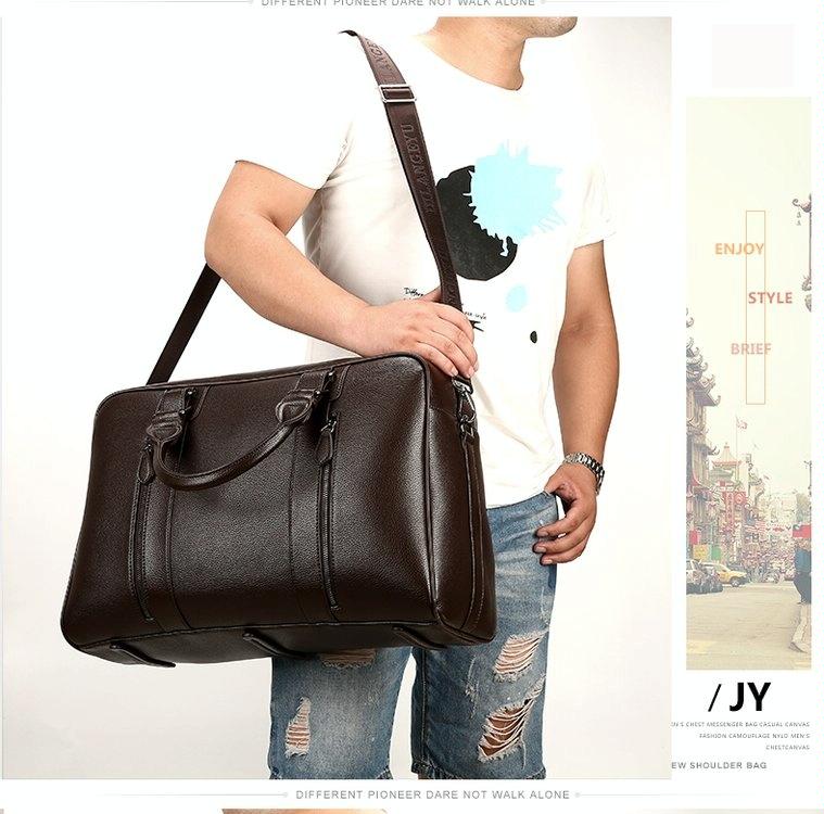 V562-Z29672621YZ-202503041346-00 Large Leather Gym & Travel Bag - Spacious & Stylish - Image 1