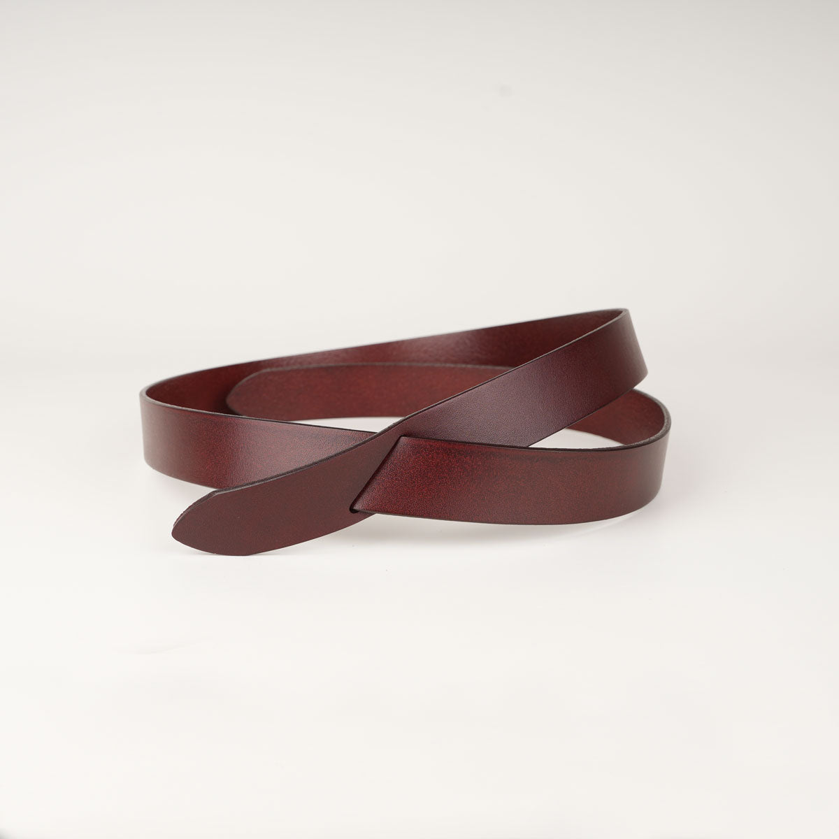 V629-PZ-WGLB07-B80-150477-00 Peroz Arla Women's Brown Leather Knotted Belt - Image 1