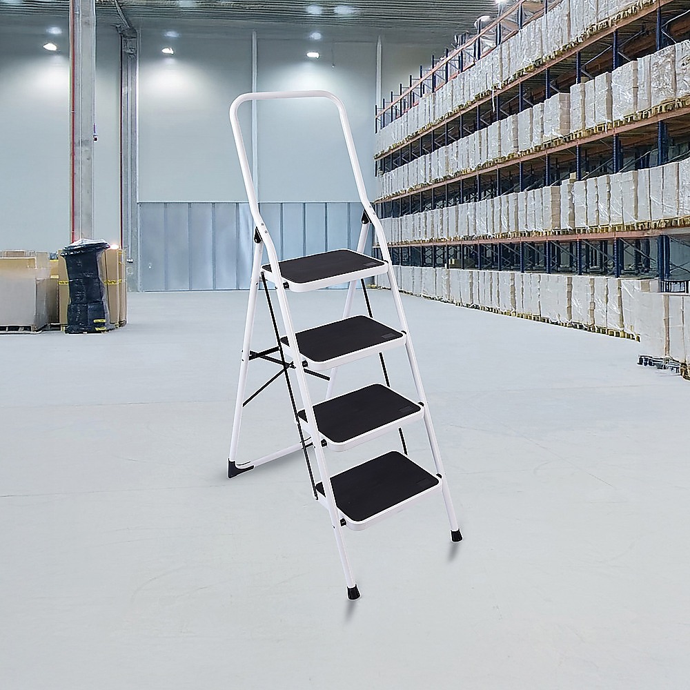 V63-802117-202503241554-00 Foldable Non Slip 4 Step Steel Ladder - Image 1